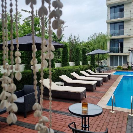 New House Kobuleti Exterior foto