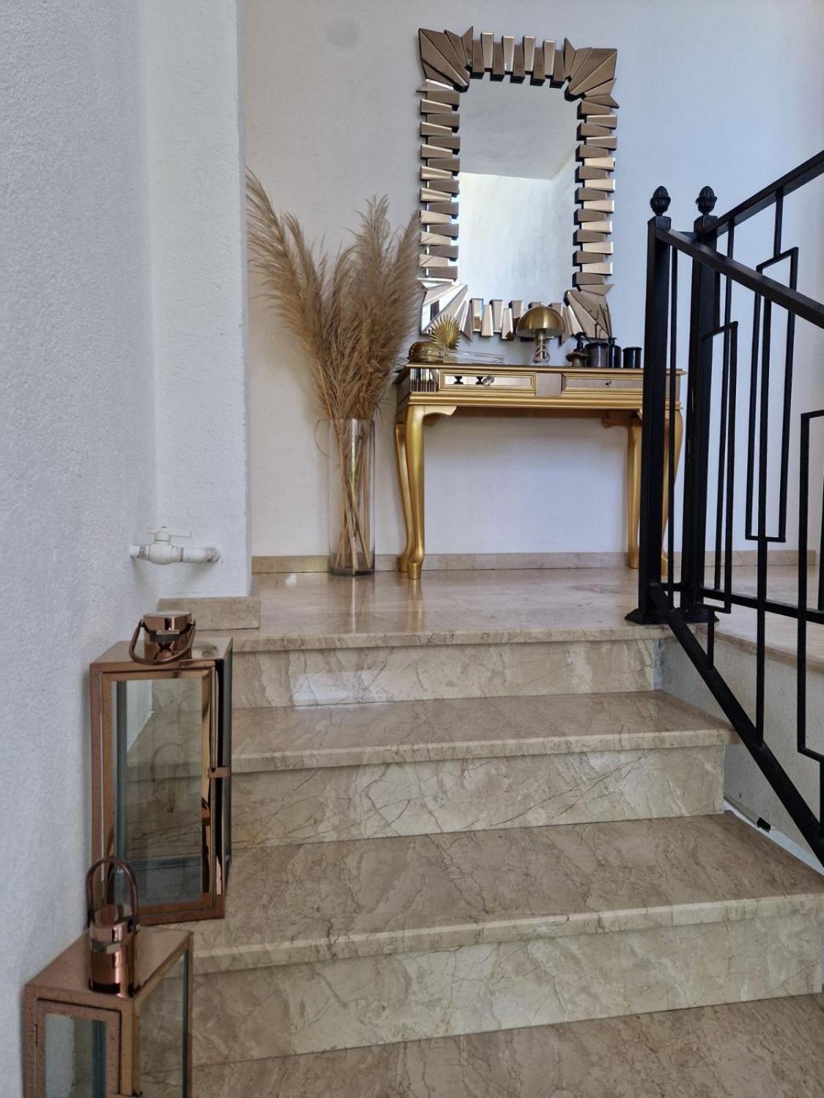 New House Kobuleti Exterior foto